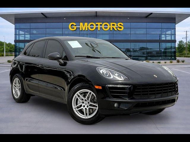 2017 Porsche Macan Base
