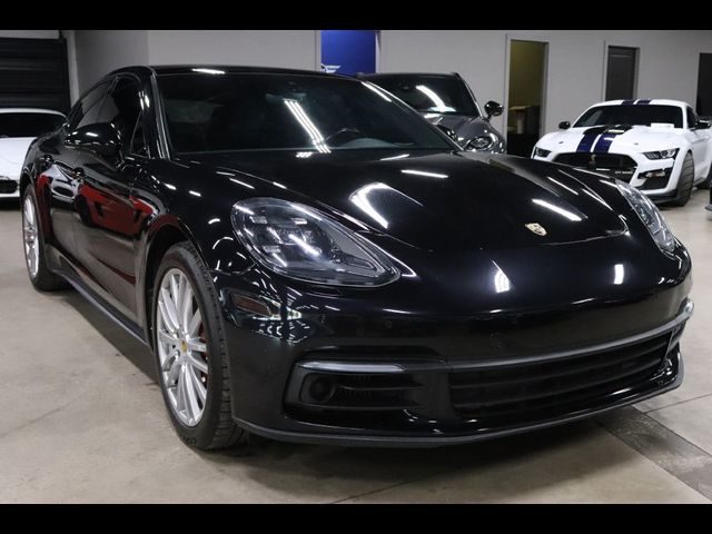 2017 Porsche Panamera 4S