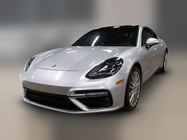 2017 Porsche Panamera Turbo