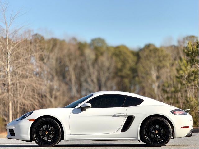 2017 Porsche 718 Cayman Base