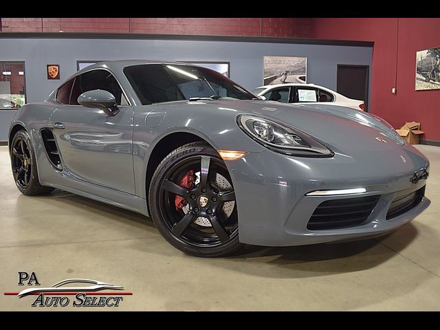 2017 Porsche 718 Cayman Base