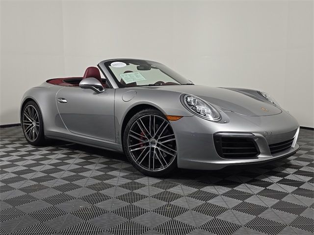 2017 Porsche 911 Carrera 4S