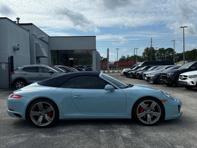 2017 Porsche 911 Carrera 4S