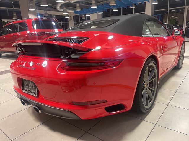 2017 Porsche 911 Carrera 4S