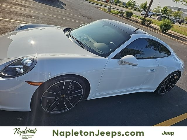 2017 Porsche 911 Carrera 4