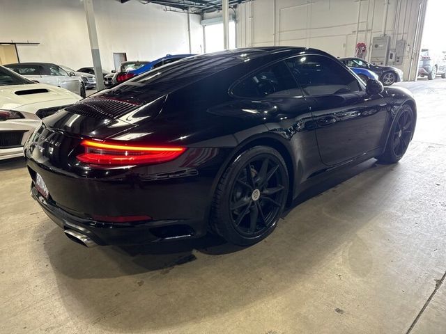 2017 Porsche 911 Carrera