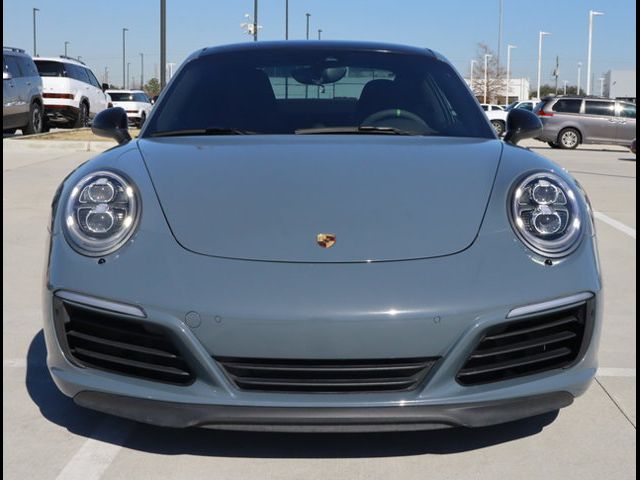 2017 Porsche 911 Carrera