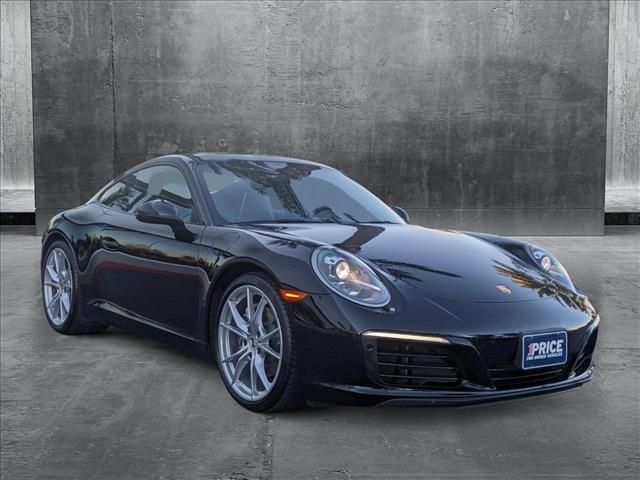 2017 Porsche 911 Carrera