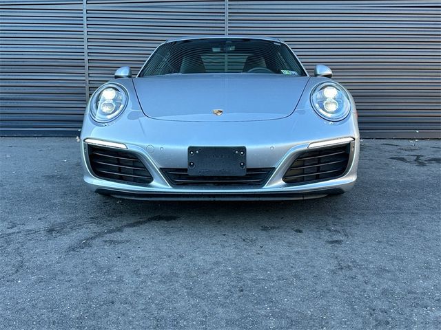 2017 Porsche 911 Carrera