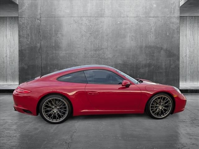 2017 Porsche 911 Carrera