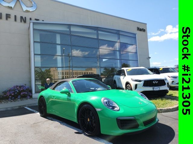 2017 Porsche 911 Carrera