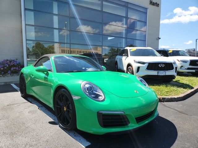 2017 Porsche 911 Carrera