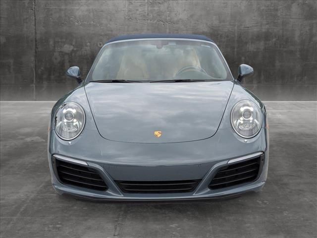 2017 Porsche 911 Carrera