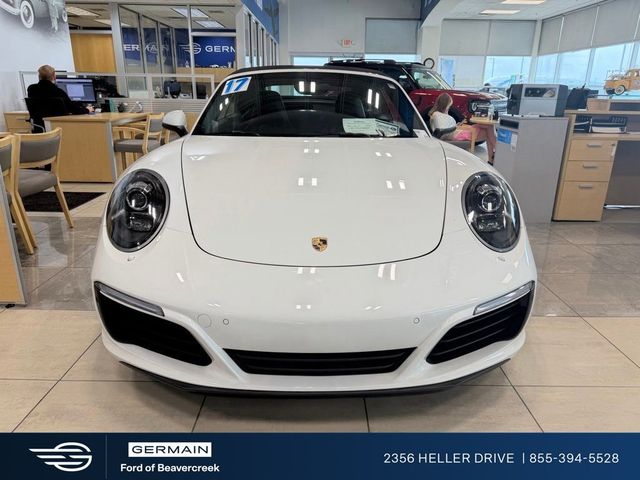 2017 Porsche 911 Carrera