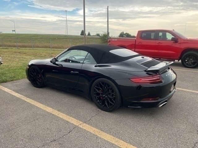 2017 Porsche 911 Carrera