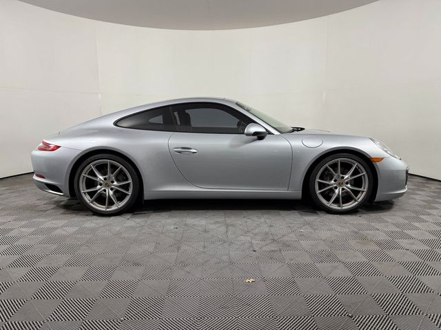 2017 Porsche 911 Carrera