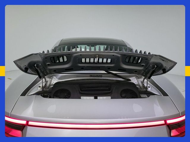 2017 Porsche 911 Carrera 4