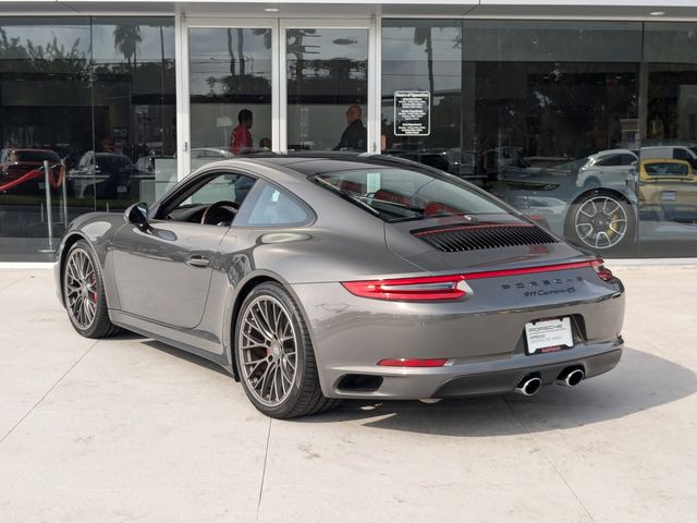 2017 Porsche 911 Carrera 4S