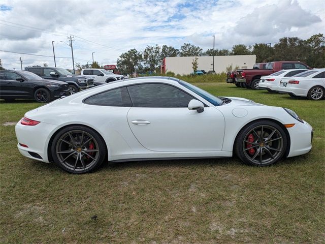 2017 Porsche 911 Carrera 4S