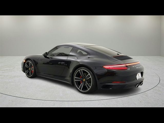 2017 Porsche 911 Carrera 4S