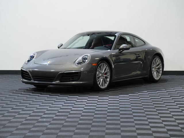 2017 Porsche 911 Carrera 4S
