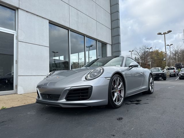 2017 Porsche 911 Carrera 4S