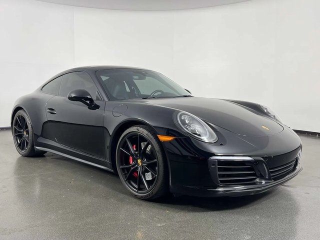 2017 Porsche 911 Carrera 4S