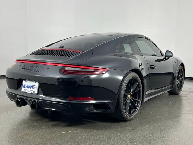 2017 Porsche 911 Carrera 4S