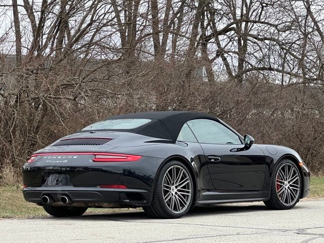 2017 Porsche 911 Carrera 4S