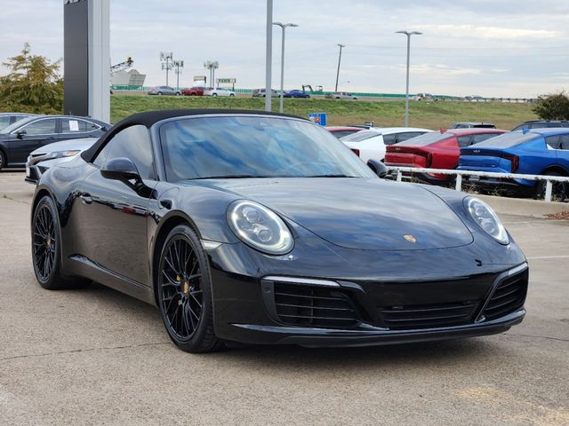 2017 Porsche 911 Carrera 4S