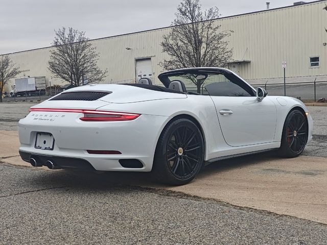 2017 Porsche 911 Carrera 4S