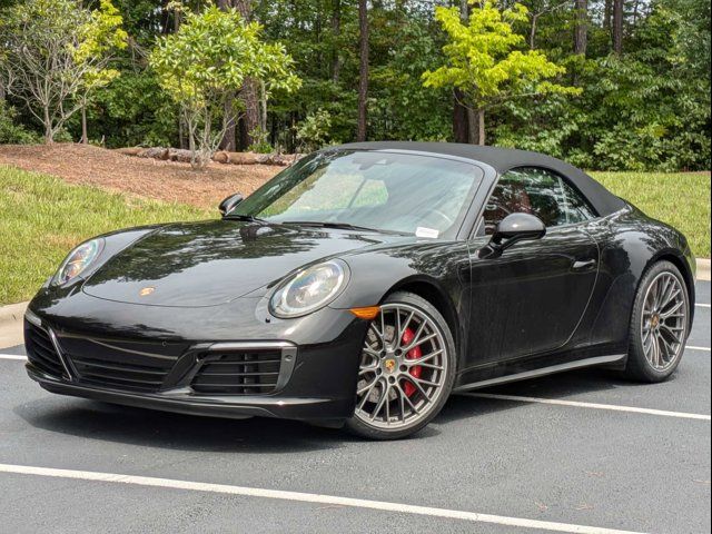 2017 Porsche 911 Carrera 4S