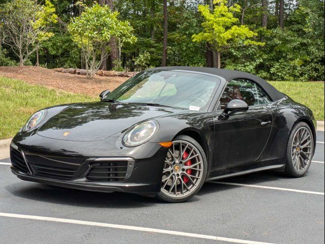 2017 Porsche 911 Carrera 4S