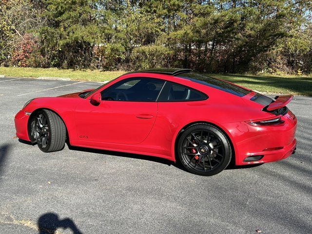 2017 Porsche 911 Carrera GTS