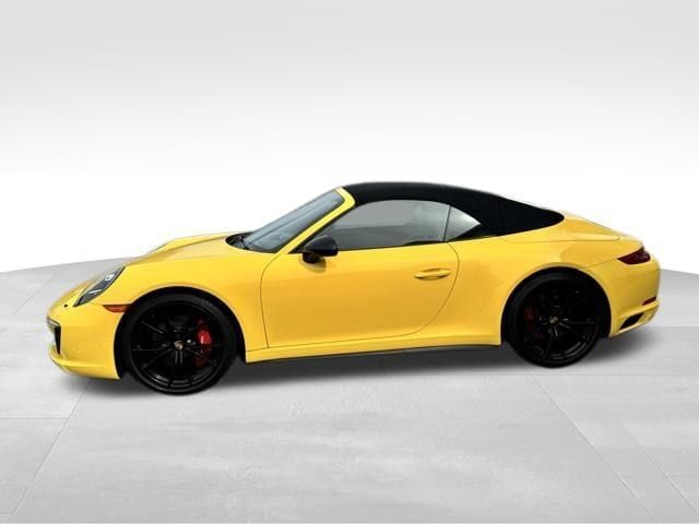 2017 Porsche 911 Carrera 4S