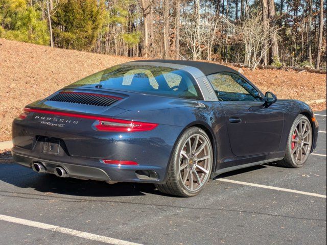 2017 Porsche 911 4S