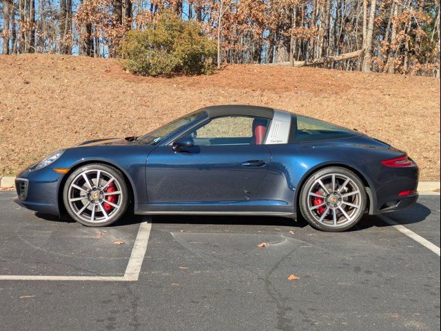 2017 Porsche 911 4S