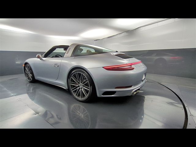 2017 Porsche 911 4S