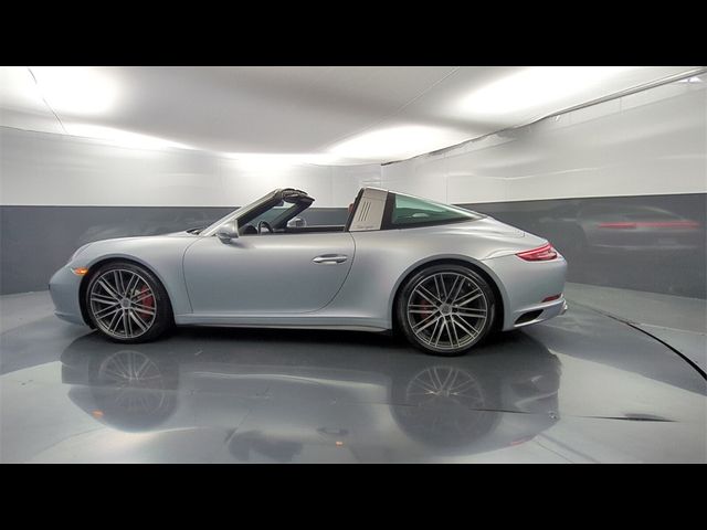 2017 Porsche 911 4S