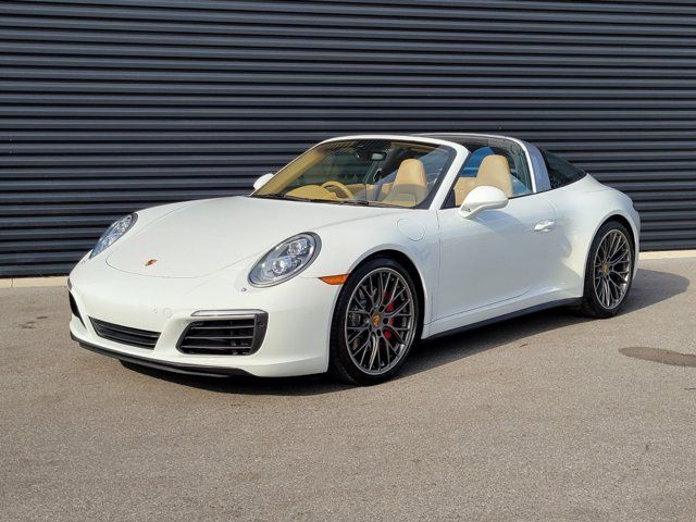 2017 Porsche 911 4S