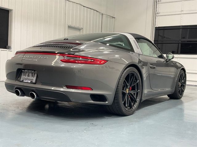 2017 Porsche 911 4S