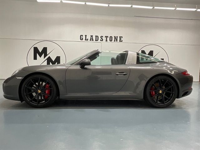 2017 Porsche 911 4S