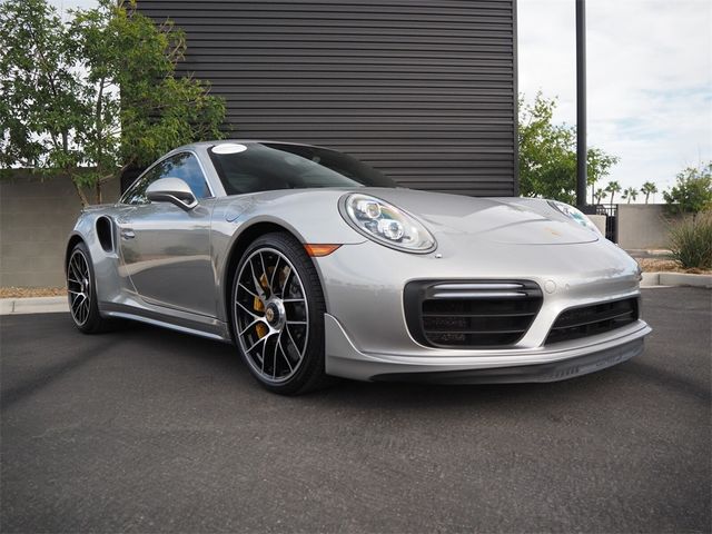 2017 Porsche 911 Turbo