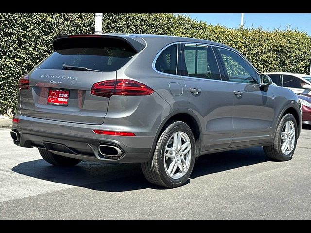 2017 Porsche Cayenne Base