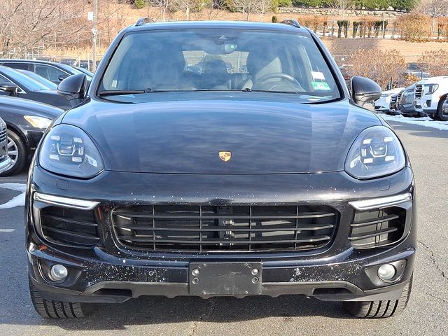 2017 Porsche Cayenne Base