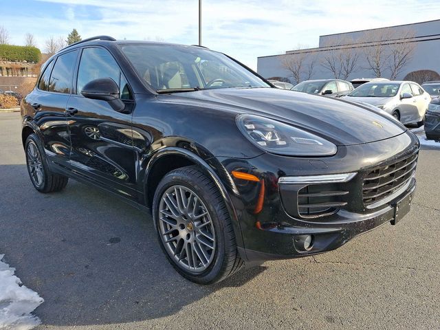 2017 Porsche Cayenne Base