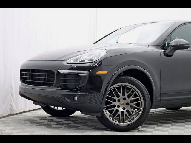 2017 Porsche Cayenne Platinum Edition