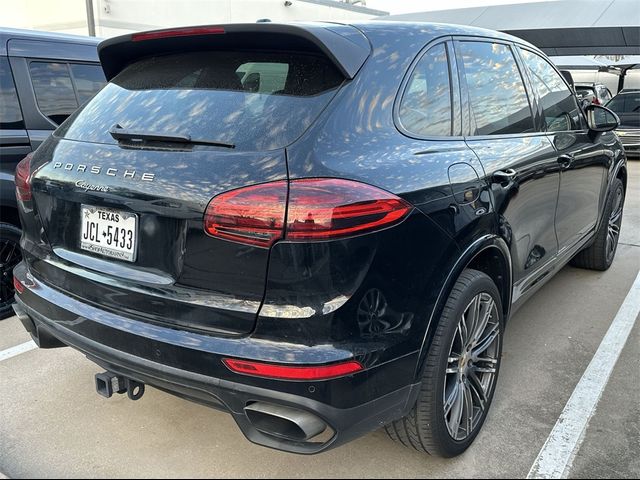 2017 Porsche Cayenne Base