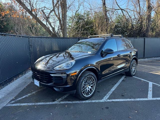 2017 Porsche Cayenne Base