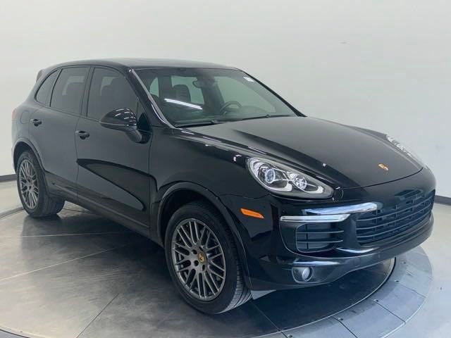 2017 Porsche Cayenne Base